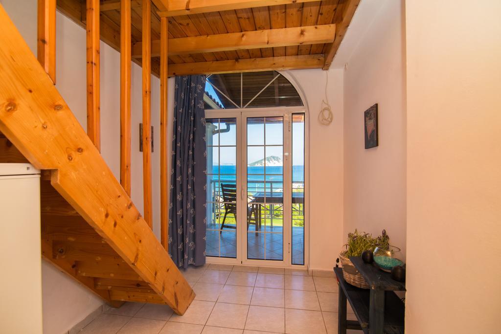 Villa Panorama Keri Rom bilde